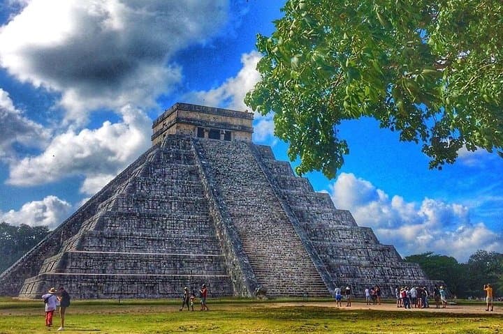 Chichen Itzá & Cenote Day Trip from Cancún — Guided Visit to Kukulkán photo 6
