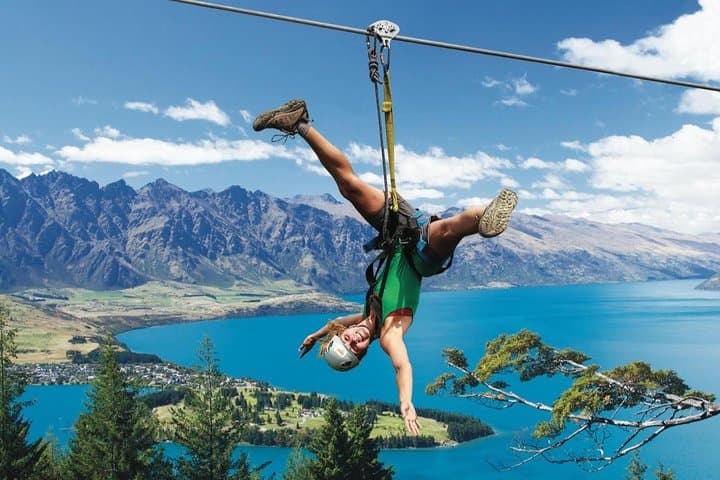 Ziptrek Queenstown: Skyline Gondola Zipline Adventure over Lake Wakatipu