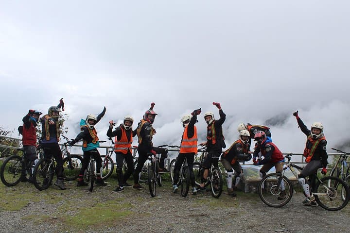 Inka Jungle Trek: 4-Day Biking, Rafting and Hike to Machu Picchu photo 1