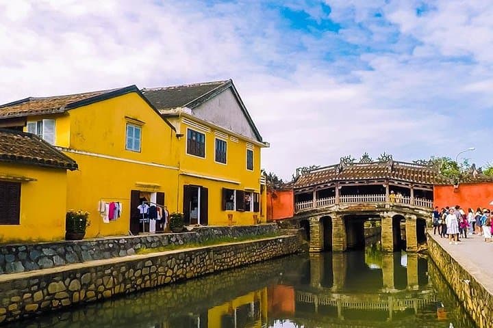 Marble Mountains to Hoi An: Evening Tour & Dinner from Da Nang photo 3