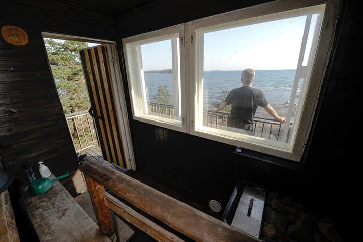 RIB to Redrib Cottage: Half-Day Archipelago Escape from Helsinki photo 3