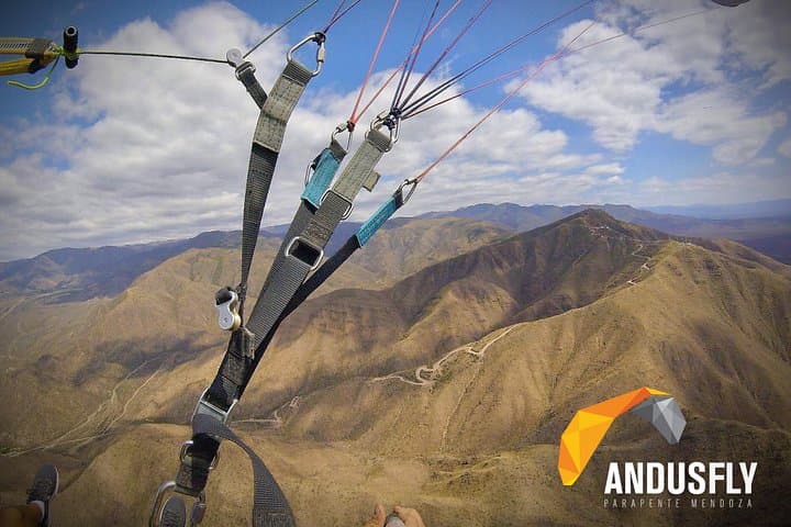 Extended Paragliding Flight from Cerro Arco — Mendoza Aerial Experience photo 2