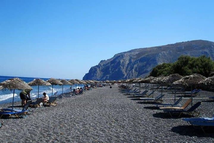 Santorini Easy Private Family Tour: Kamari Beach, Underground Wine Museum & Seaside Lunch photo 5