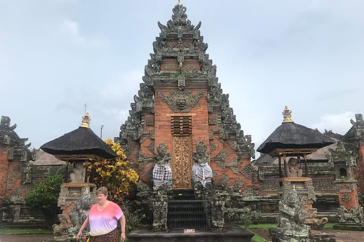 East Bali Highlights Private Tour — Ubud Rice Terraces, Giant Swing & Temples photo 3