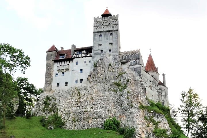 Private Dracula Castle, Peles & Transylvania Day Tour from Bucharest photo 2