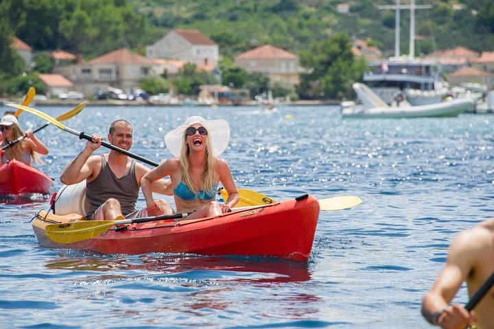 Korčula Sea Kayak Tour: Private Paddle, Snorkel & Islet Lunch