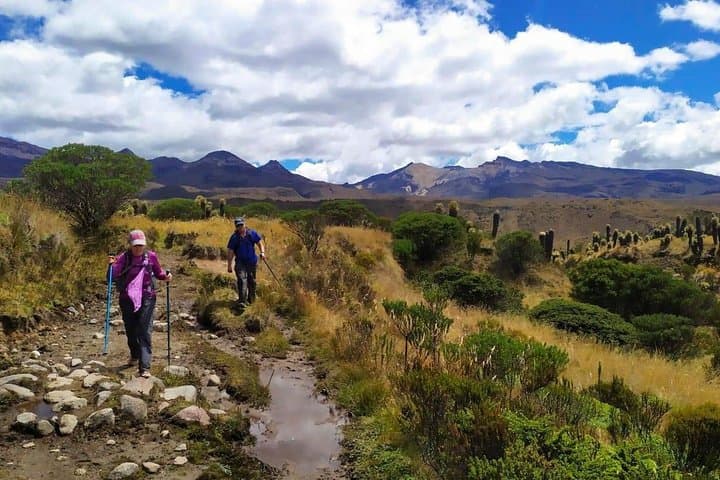 Otún Basin Crossing: 3-Day Paramo Trek to Laguna del Otún & Santa Isabel Glacier photo 6