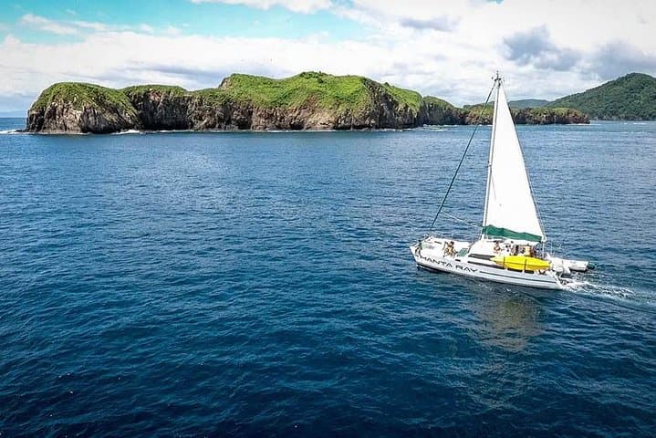 Guanacaste Snorkel and Sunset Catamaran Cruise in Papagayo photo 5
