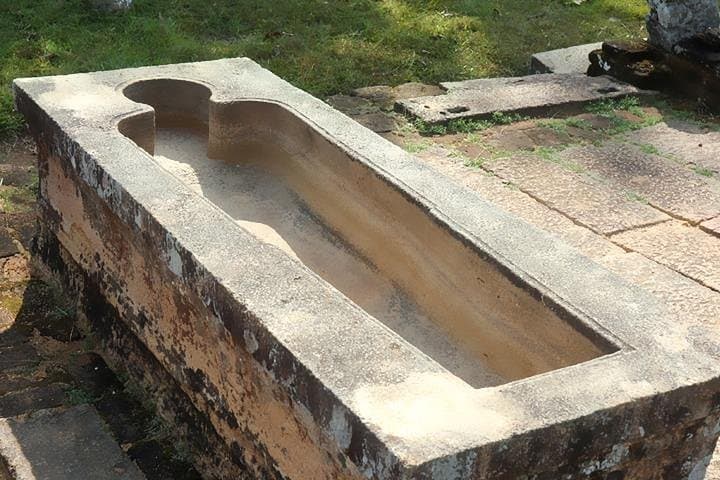 Mihintale TukTuk Tour from Anuradhapura — Ancient Buddhist Heights by Tuk‑Tuk photo 5