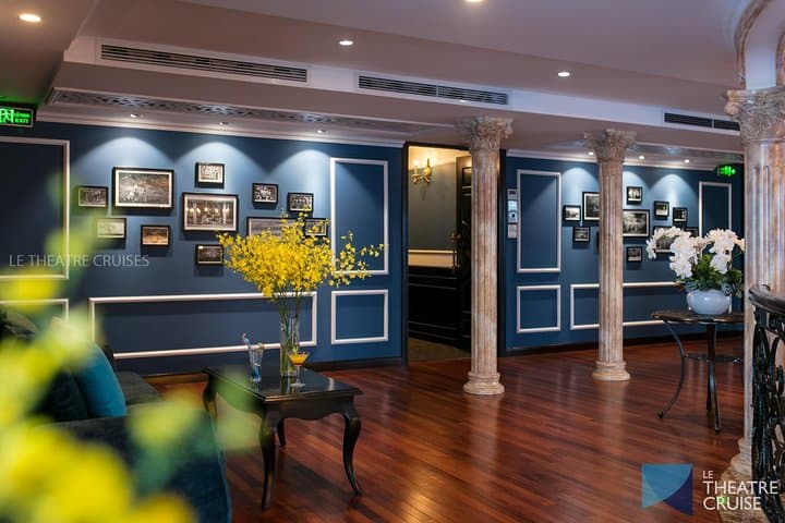 Luxury Overnight Cruise in Halong & Lan Ha Bay — Le Théâtre 2-Day Experience photo 2