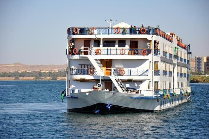 4-Day Nile Cruise Aswan to Luxor — Temples, Tombs & River Views