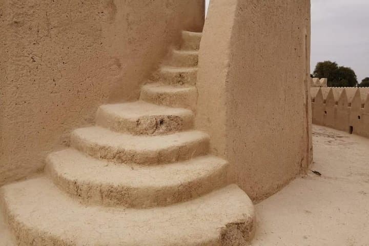 Al Ain Full-Day Tour from Dubai: Jebel Hafeet, Oasis & Heritage Sights photo 3