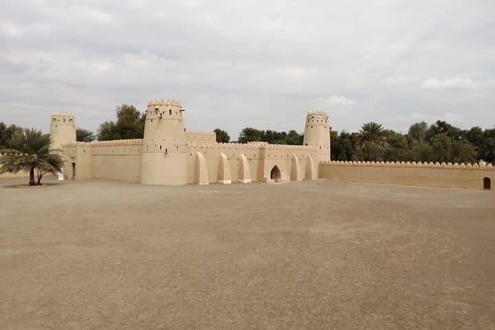 Al Ain Full-Day Tour from Dubai: Jebel Hafeet, Oasis & Heritage Sights photo 2