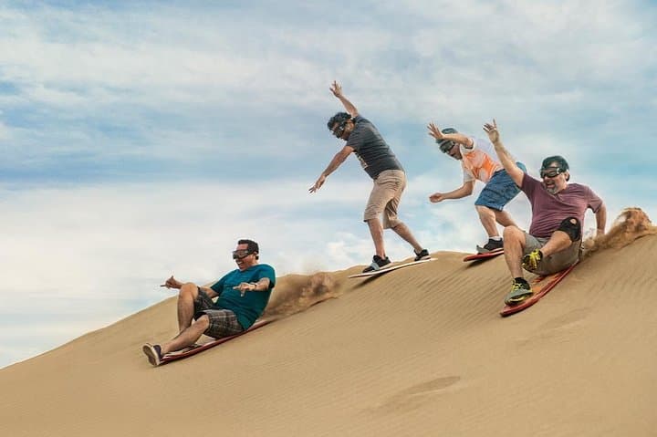Paracas Dune Buggy & Sandboarding: High-Speed Desert Adventure photo 4