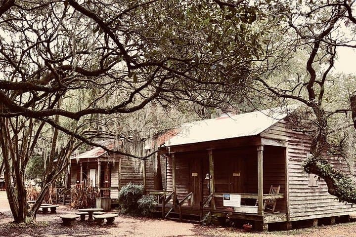 Private New Orleans & Destrehan Plantation Tour — French Quarter to River Road Mansions photo 4