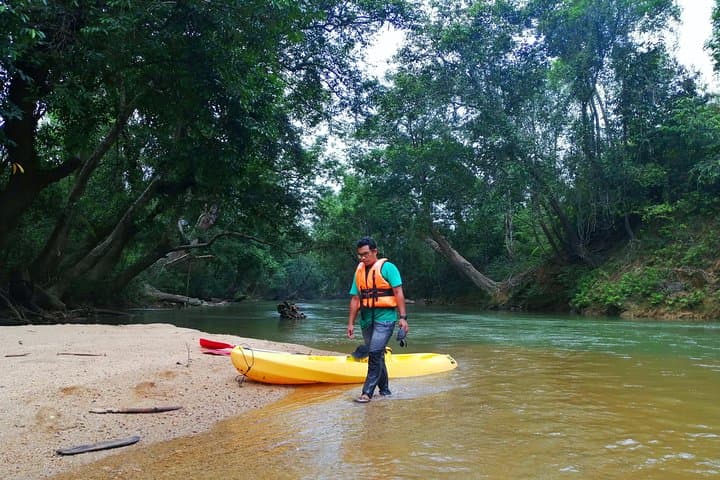 Sungai Berang Wildlife Kayak: Traditional Fishing & River Lunch in Terengganu