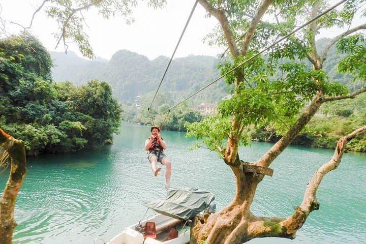 Explore Phong Nha: Paradise and Dark Cave One-Day Kayak & Cave Hike