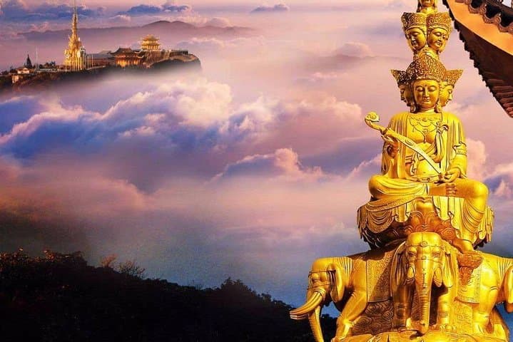 Chengdu Private Day Tour to Mount Emei — Cable Car to Golden Summit with Lunch photo 1