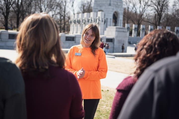 Skip the Line at the Washington Monument: National Mall Guided Walking Tour photo 5