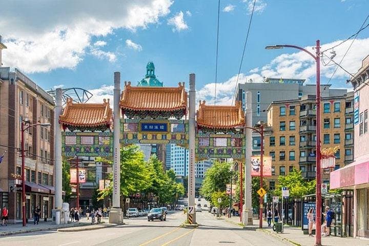 Private Luxury Vancouver Shore Excursion: 4–5 Hour City Highlights photo 6
