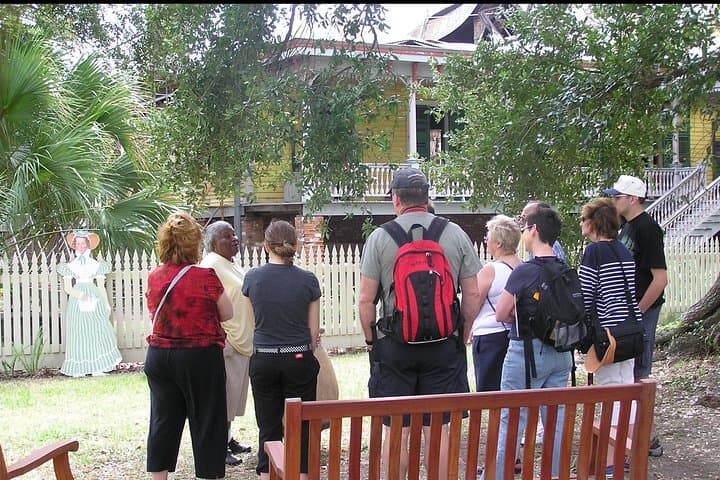 Small-Group Laura and Whitney Plantation Tour from New Orleans photo 2