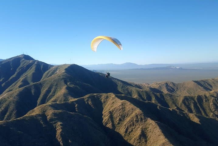 Tandem Paragliding Over Mendoza's Pre-Range: Cerro Arco Flight Experience photo 5