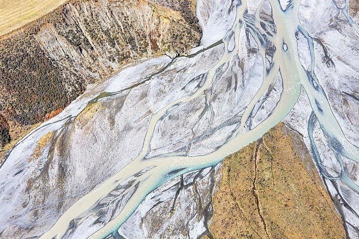 World in a Day: Helicopter Scenic Flight Over Canterbury’s Glaciers and Braided Rivers photo 3
