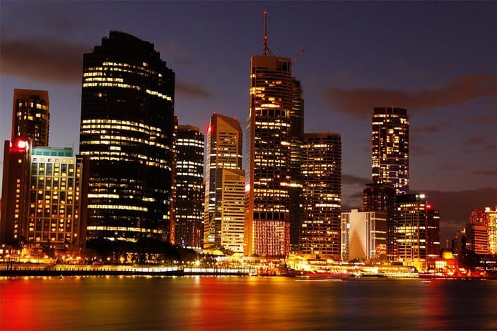 Brisbane City Twilight Kayak: Guided 90-Minute Sunset Paddle on the Brisbane River photo 4