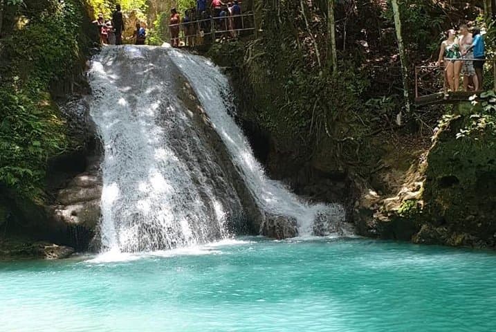 Private Tour to Blue Hole & Dunn's River Falls from Montego Bay — Climb, Swim, Cliff-Jump photo 3
