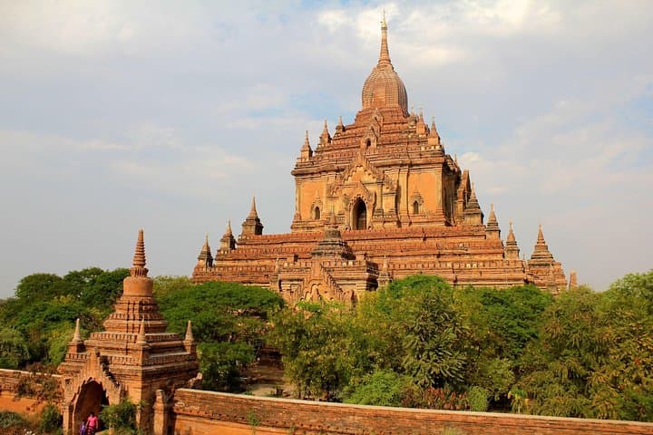 Bagan Educational Cultural Tour: Pagodas, Lacquerware & Local Life photo 2
