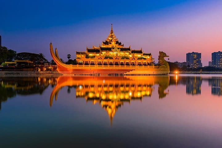 Bagan Educational Cultural Tour: Pagodas, Lacquerware & Local Life photo 3
