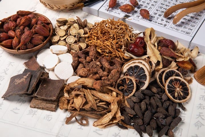 Chengdu Spices & TCM Wholesale Market Walking Tour photo 3