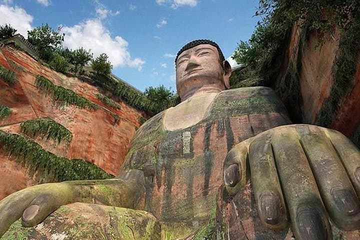 Private 2-Day Chengdu Sightseeing: Pandas, Temples & Leshan Giant Buddha photo 2