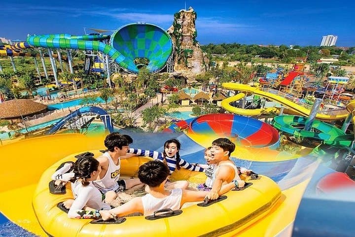 Vana Nava Waterpark Hua Hin — Ultimate Water Adventure & Family Guide