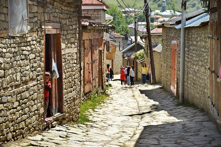 Private Shamakhi & Lahij Day Tour from Baku — Diri-Baba, Juma Mosque & Copper Craft Village photo 2