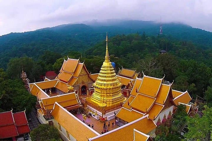 Chiang Mai City Tour: Doi Suthep, Wat Pha Lat & Chedi Luang Half-Day Guide