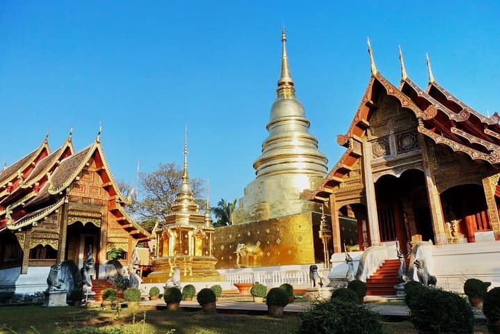 Half-Day Old Town Chiang Mai: Private Temple & City Tour
