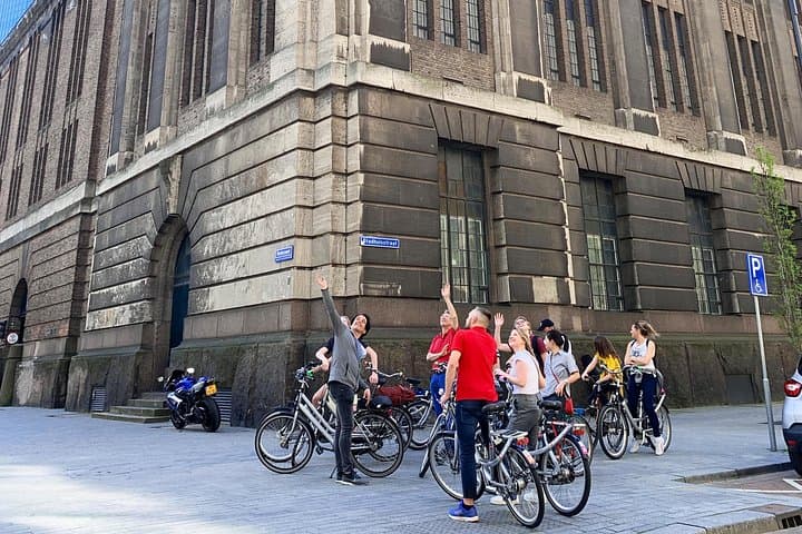 Rotterdam Highlights Bike Tour: Modern Architecture, Harbor & City Sights photo 4