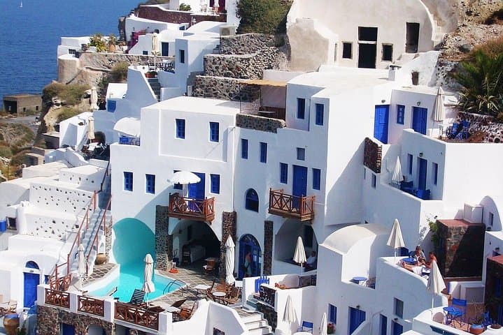 Private Mykonos Walking Tour: Windmills, Little Venice & Local Stories photo 2