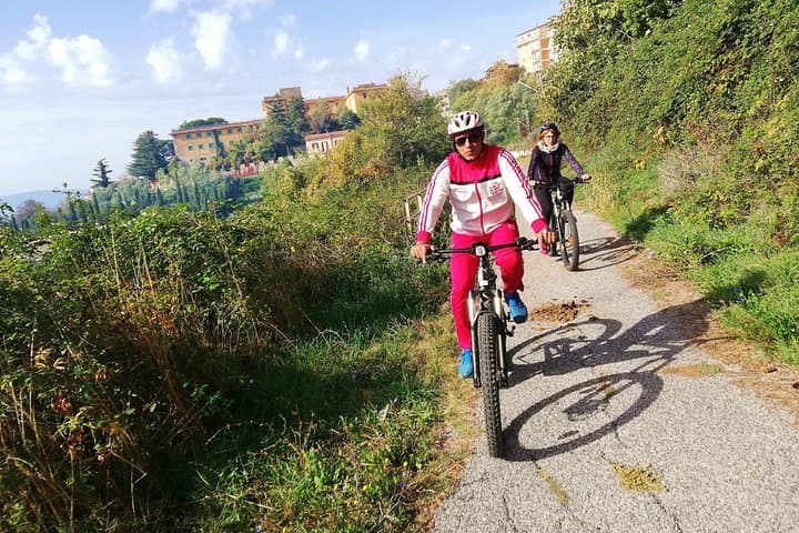 Lake Canterno by Bike: Easy 3-Hour Cycling Around Lazio’s Quiet Lakeshore photo 2