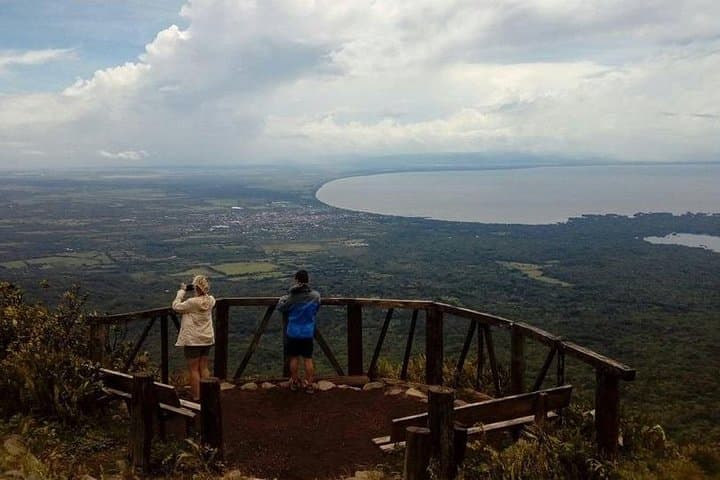 Mombacho Volcano Cloud Forest Hike — Granada Crater Trail & Coffee Farm Visit photo 2