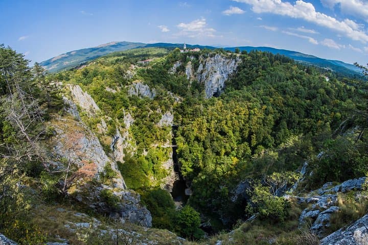 Skocjan Caves and Piran Full-Day Tour: UNESCO Underground Canyon & Venetian Coast photo 3