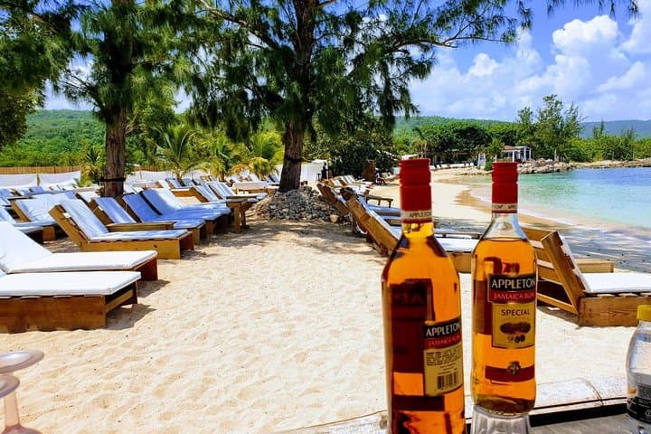 Montego Bay Bamboo Beach Club Day Pass: Private Beach, Reggae & Snorkeling photo 5