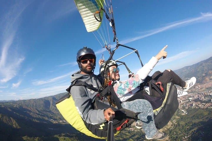 Tandem Paragliding Over Medellín: Half-Day Flight with Transport & HD GoPro photo 6