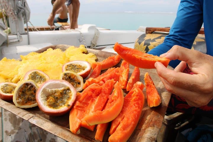 Moorea Sunset Sailing in a Traditional Pirogue: Lagoon, Snorkel & Polynesian Stories photo 6