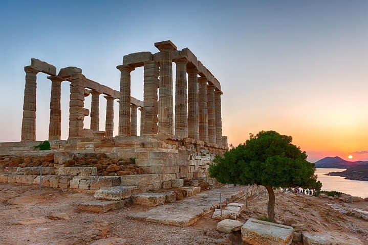 Athens Highlights & Cape Sounio: Full-Day Private Tour from Athens