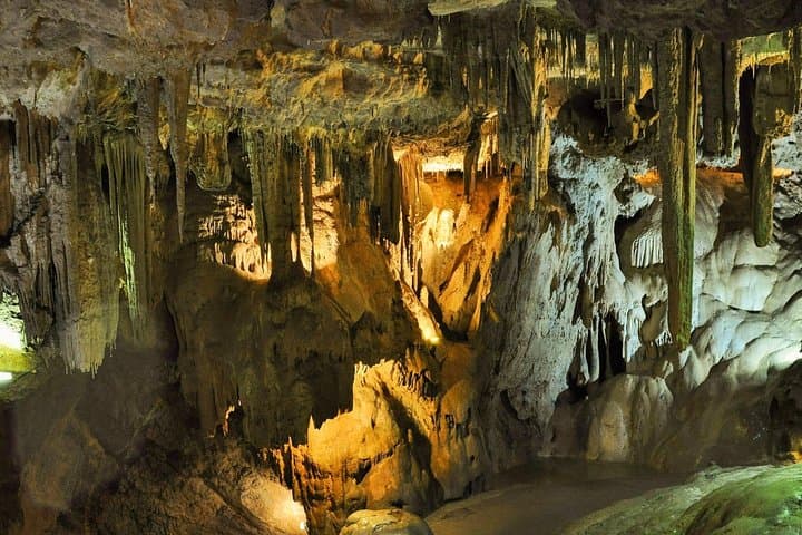 Green Grotto Caves and Dunn's River Falls Day Trip from Montego Bay photo 2