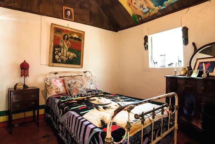 Visiting Bob Marley’s Mausoleum at Nine Mile: Guided Tour from Montego Bay photo 4