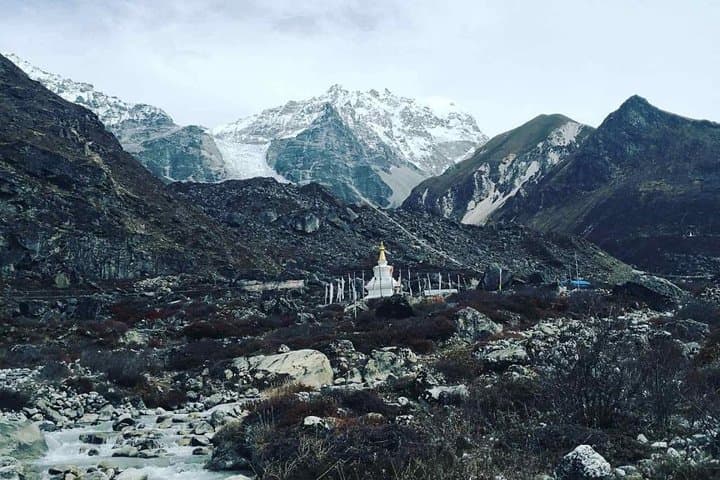 Everest Base Camp Trek: 16-Day Lukla to Kalapatthar Adventure photo 3
