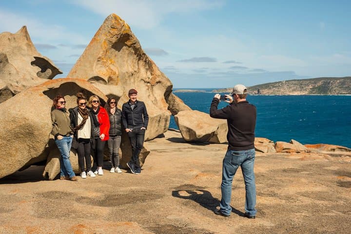 Two-Day Kangaroo Island Wildlife & Wonders Tour with Return Ferry